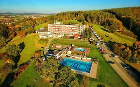 Hotel Lázně Kostelec